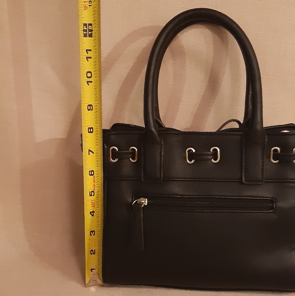 Liz Claiborne Black & Gold Tie Purse With Zippers - Picture 9 of 10